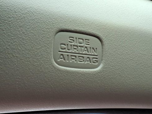 Used 2017 Honda CR-V LX image 13