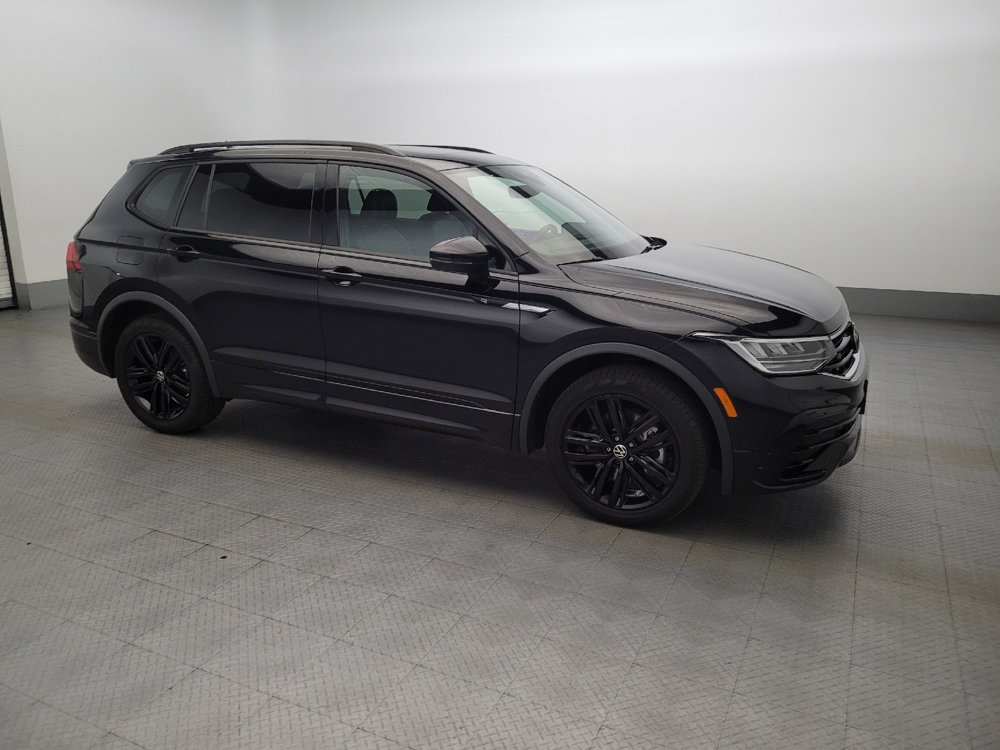 Used 2022 Volkswagen Tiguan SE R-Line AWD/4WD image 11