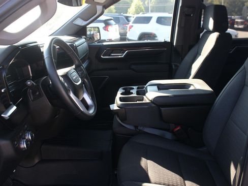Used 2023 GMC Sierra 1500 Elevation AWD/4WD image 16