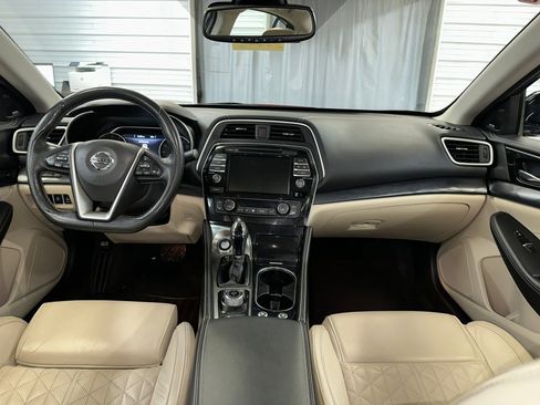 Used 2021 Nissan Maxima Platinum w/ Sport Mat Group image 27