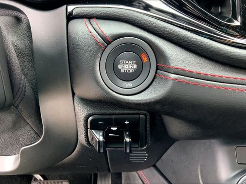 Used 2025 Dodge Durango GT w/ Blacktop Package image 31