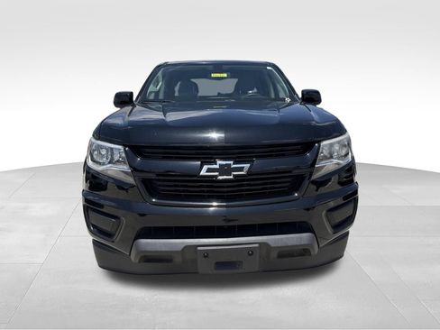 Used 2020 Chevrolet Colorado W/T w/ Custom Special Edition RWD image 2