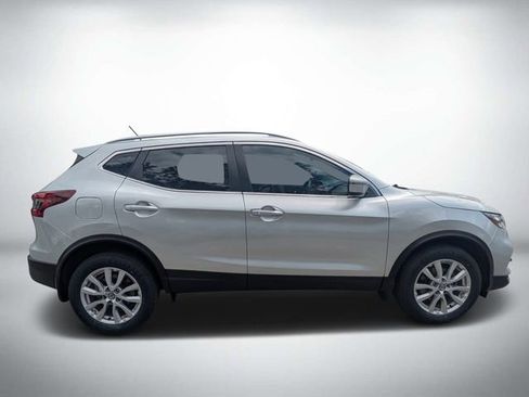 Used 2022 Nissan Rogue Sport SV AWD/4WD image 9