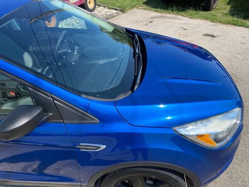 Used 2017 Ford Escape S FWD image 43