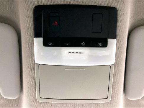 Used 2025 Nissan Rogue SV AWD/4WD image 35