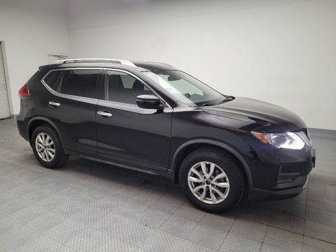 Used 2019 Nissan Rogue SV FWD image 11