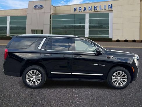 Used 2025 GMC Yukon Denali AWD/4WD image 8