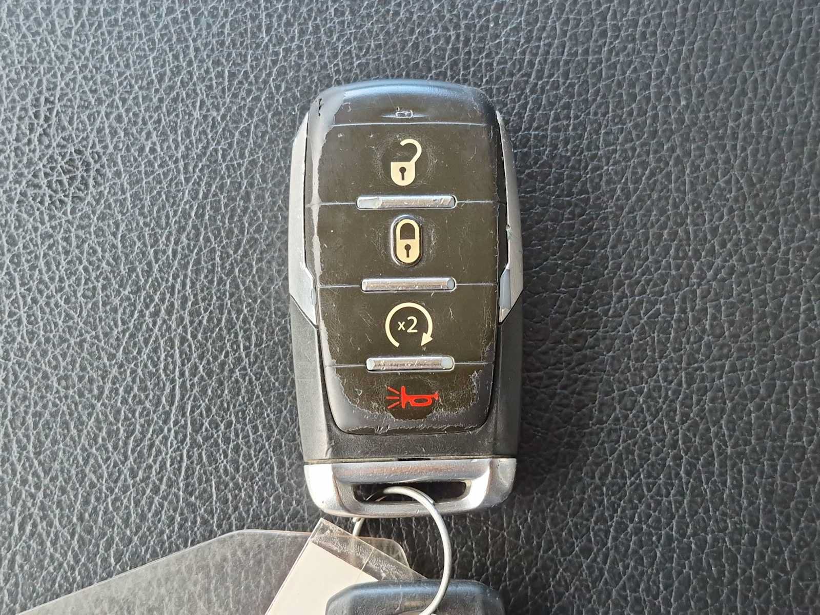 Used 2020 RAM 1500 Big Horn AWD/4WD image 32