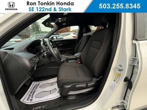 Used 2026 Honda HR-V Sport image 15
