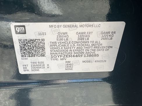 Used 2024 Cadillac XT4 Sport FWD image 35