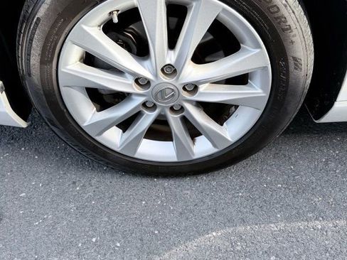 Used 2010 Lexus ES 350 FWD image 13