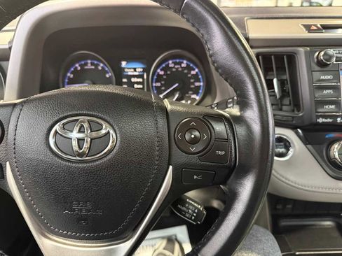 Used 2018 Toyota RAV4 XLE w/ Plus Extra Value Package FWD image 15