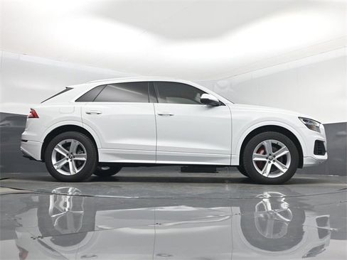 Used 2019 Audi Q8 Premium w/ Convenience Package image 63