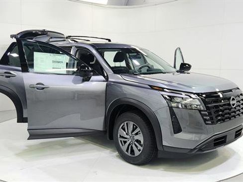 New 2026 Nissan Pathfinder SV image 29