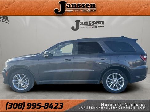 Used 2024 Dodge Durango GT image 1