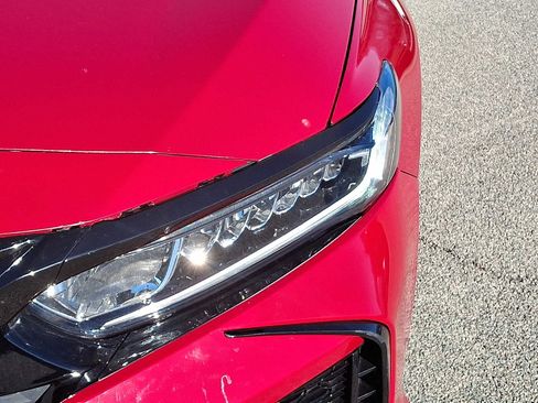 Used 2019 Honda Accord Sport image 10