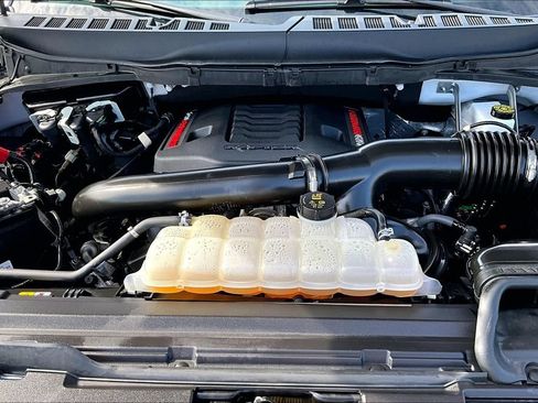 Used 2025 Ford F150 Raptor AWD/4WD image 32