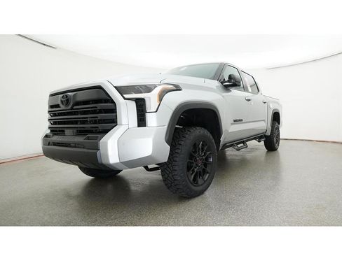 New 2025 Toyota Tundra SR5 AWD/4WD image 33