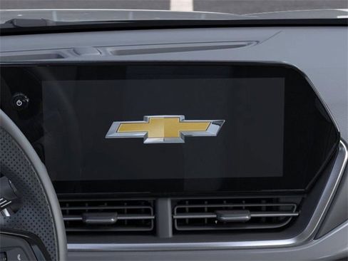 New 2026 Chevrolet Trax LT image 20