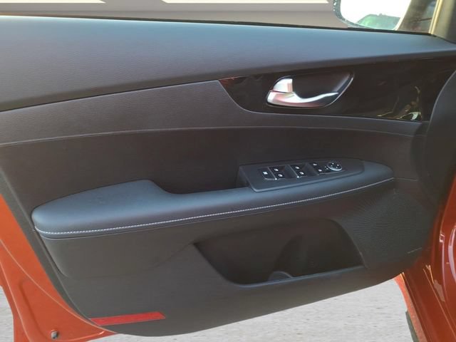 Used 2024 Kia Forte GT-Line w/ GT-Line Premium Package FWD image 16