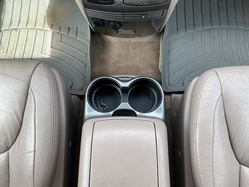 Used 2006 Toyota Sienna XLE w/ XLE Pkg 5 FWD image 21