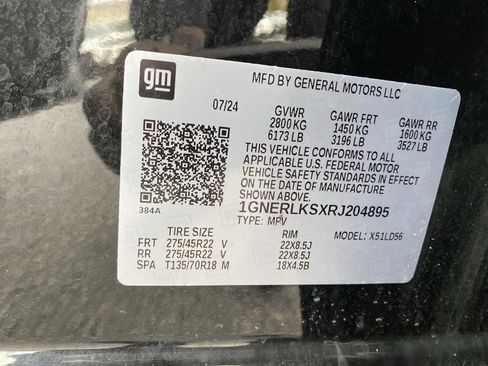 Used 2024 Chevrolet Traverse RS image 38