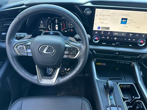 Used 2025 Lexus TX 350 FWD image 17