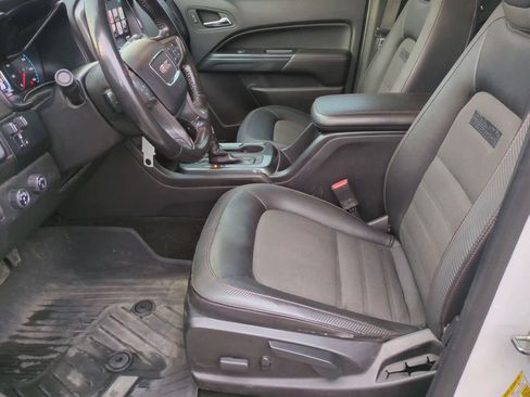 Used 2017 GMC Canyon SLE w/ All Terrain Package image 16