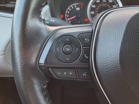 Used 2022 Toyota Corolla Cross LE FWD image 13