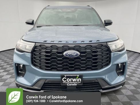 New 2026 Ford Explorer ST-Line w/ ST-Line Street Pack image 6