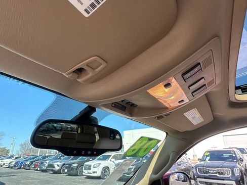 Used 2008 GMC Yukon Denali image 29