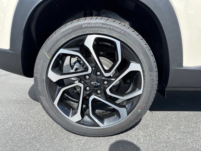 New 2026 Chevrolet Trax RS w/ Driver Confidence Package FWD image 9