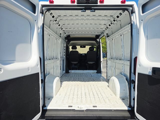 Used 2023 RAM ProMaster 2500 FWD image 9