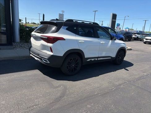 Used 2022 Kia Seltos Nightfall Edition AWD/4WD image 8