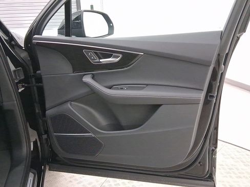 Used 2026 Audi Q7 2.0T Premium Plus w/ Premium Plus Package image 29