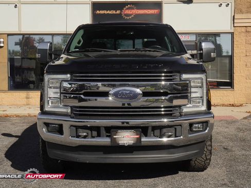 Used 2017 Ford F350 Lariat w/ Lariat Ultimate Package image 2