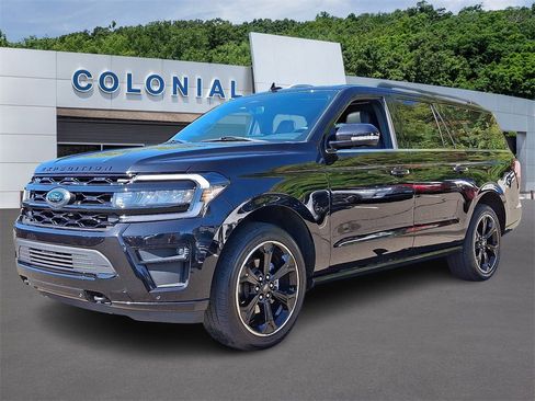 Certified 2022 Ford Expedition Max Limited image 3