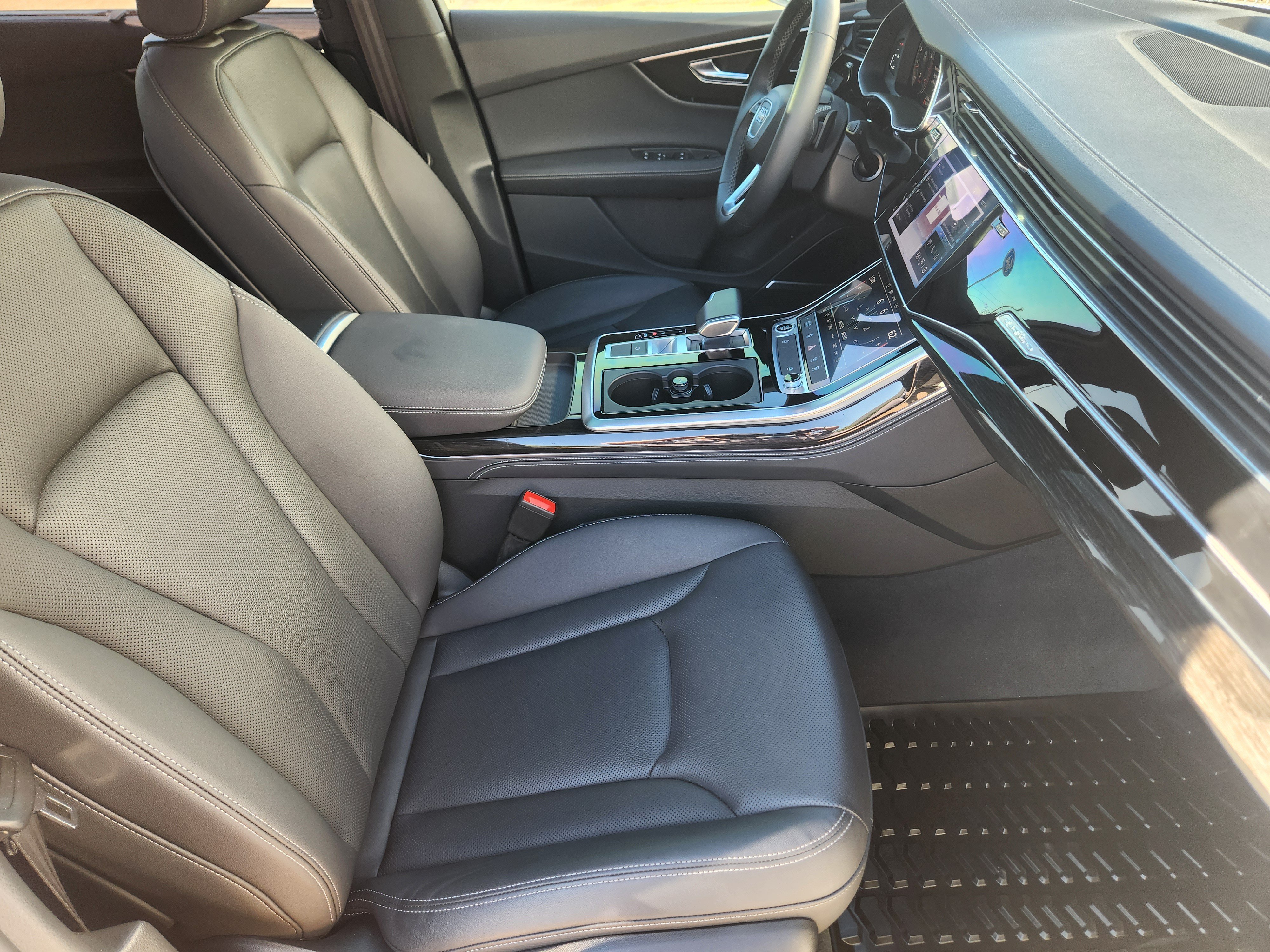 Used 2025 Audi Q7 3.0T Premium Plus AWD/4WD image 10