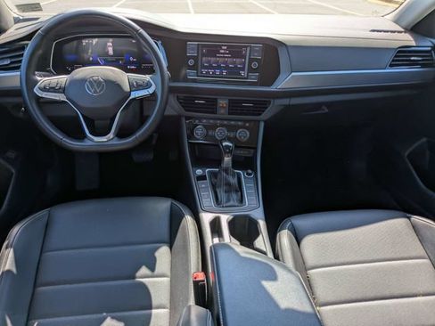 Certified 2024 Volkswagen Jetta SE FWD image 14