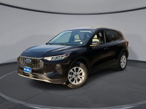 Certified 2025 Ford Escape Active image 1