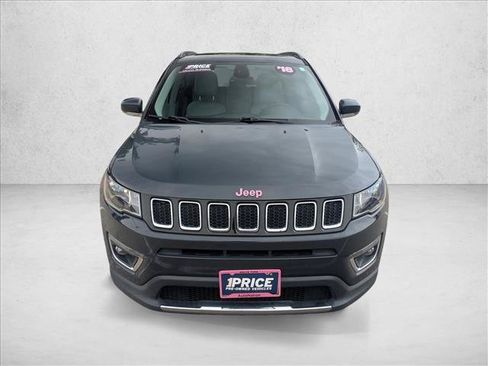 Used 2018 Jeep Compass Limited w/ Safe & Security Group FWD image 2