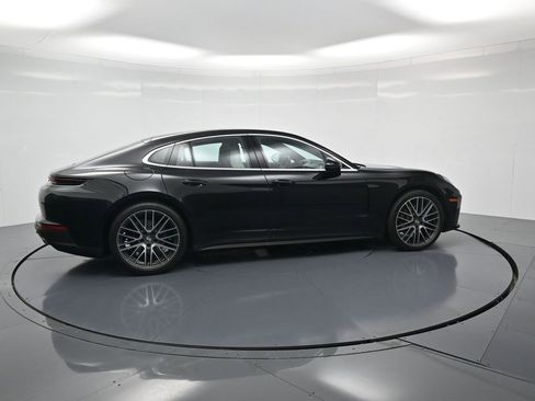 Used 2026 Porsche Panamera 4 image 31
