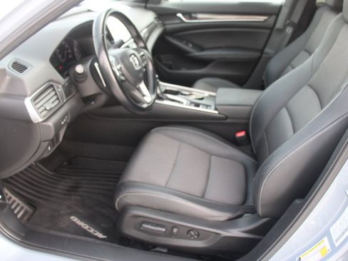 Used 2021 Honda Accord Sport image 11
