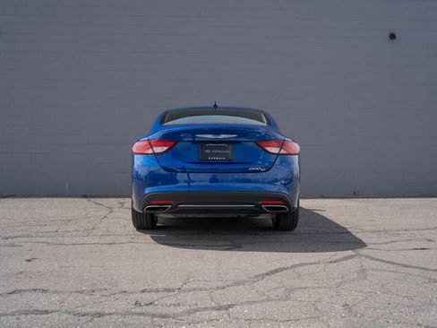 Used 2016 Chrysler 200 C image 6