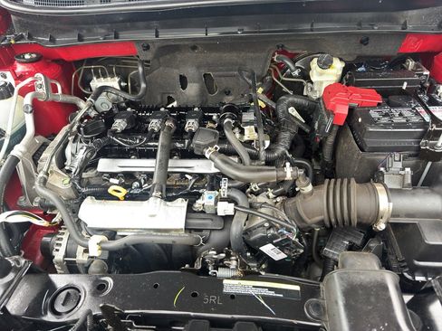 Used 2022 Nissan Kicks SV image 10