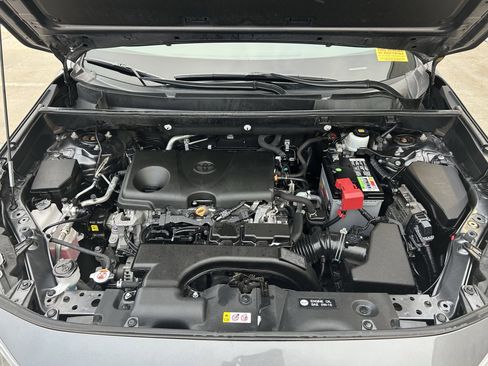 Certified 2021 Toyota RAV4 XLE Premium image 12