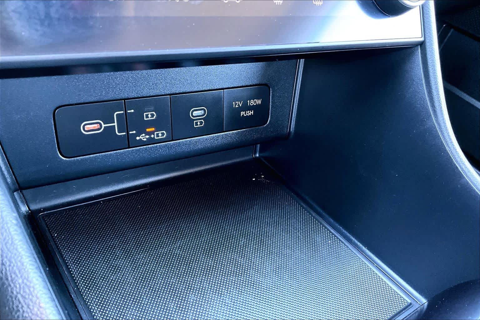 Used 2025 Hyundai Sonata SEL FWD image 31