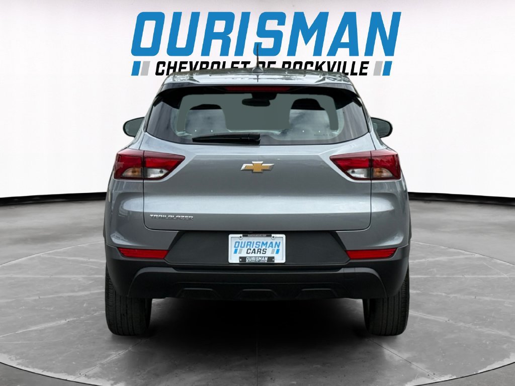 Used 2023 Chevrolet TrailBlazer LS FWD image 5