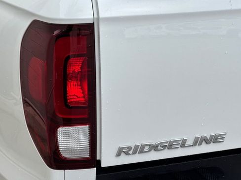 Used 2020 Honda Ridgeline Sport image 34