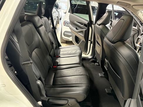 Used 2023 INFINITI QX60 Pure image 31